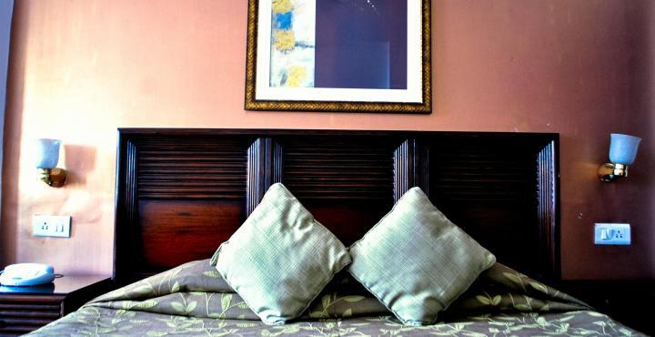 Hotel Baljees Regency Shimla Buitenkant foto