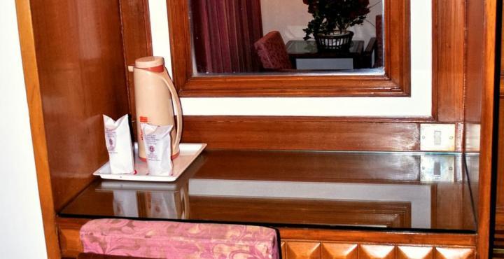 Hotel Baljees Regency Shimla Buitenkant foto