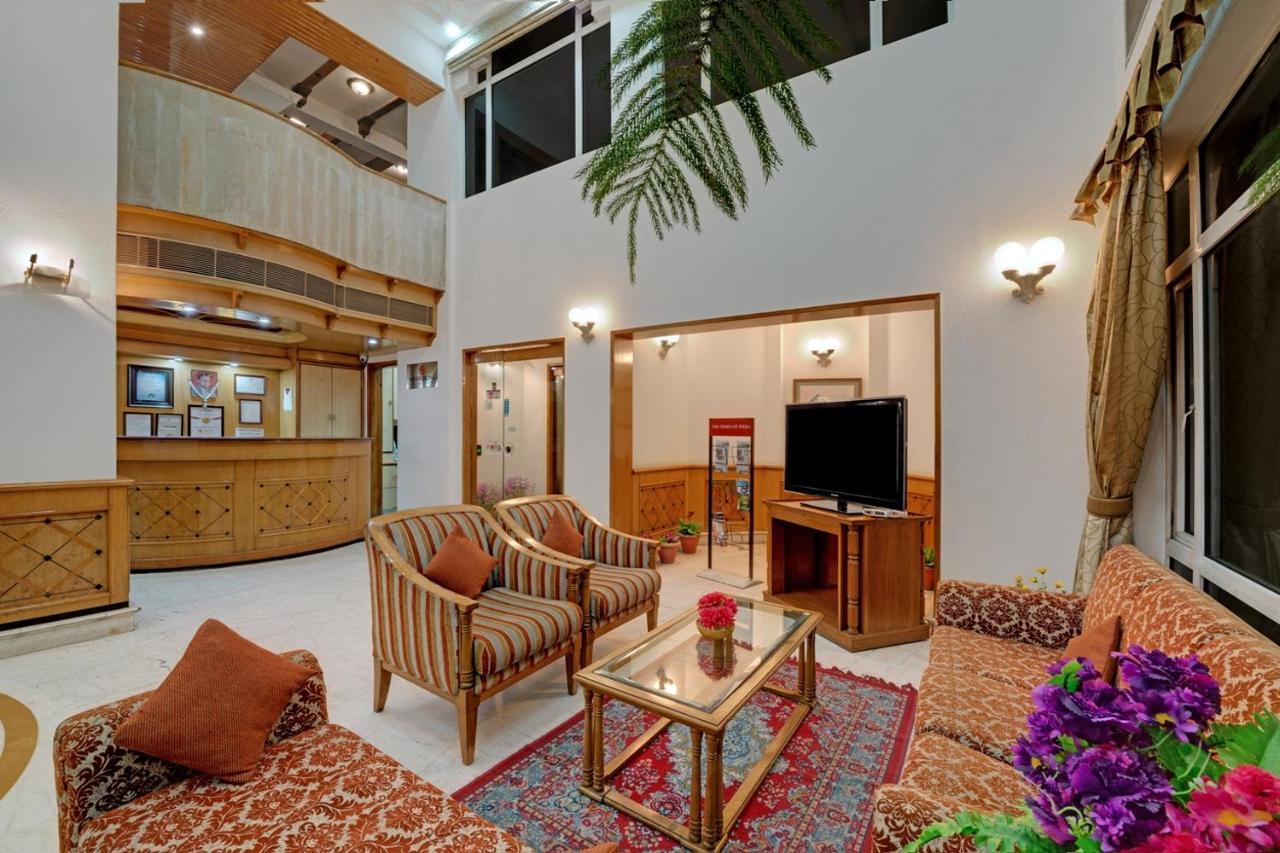 Hotel Baljees Regency Shimla Buitenkant foto